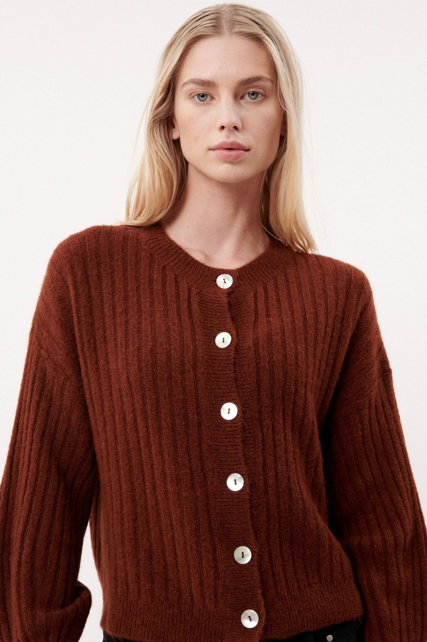 Elene Soft Yarn Cardigan - Ms.Meri Mak