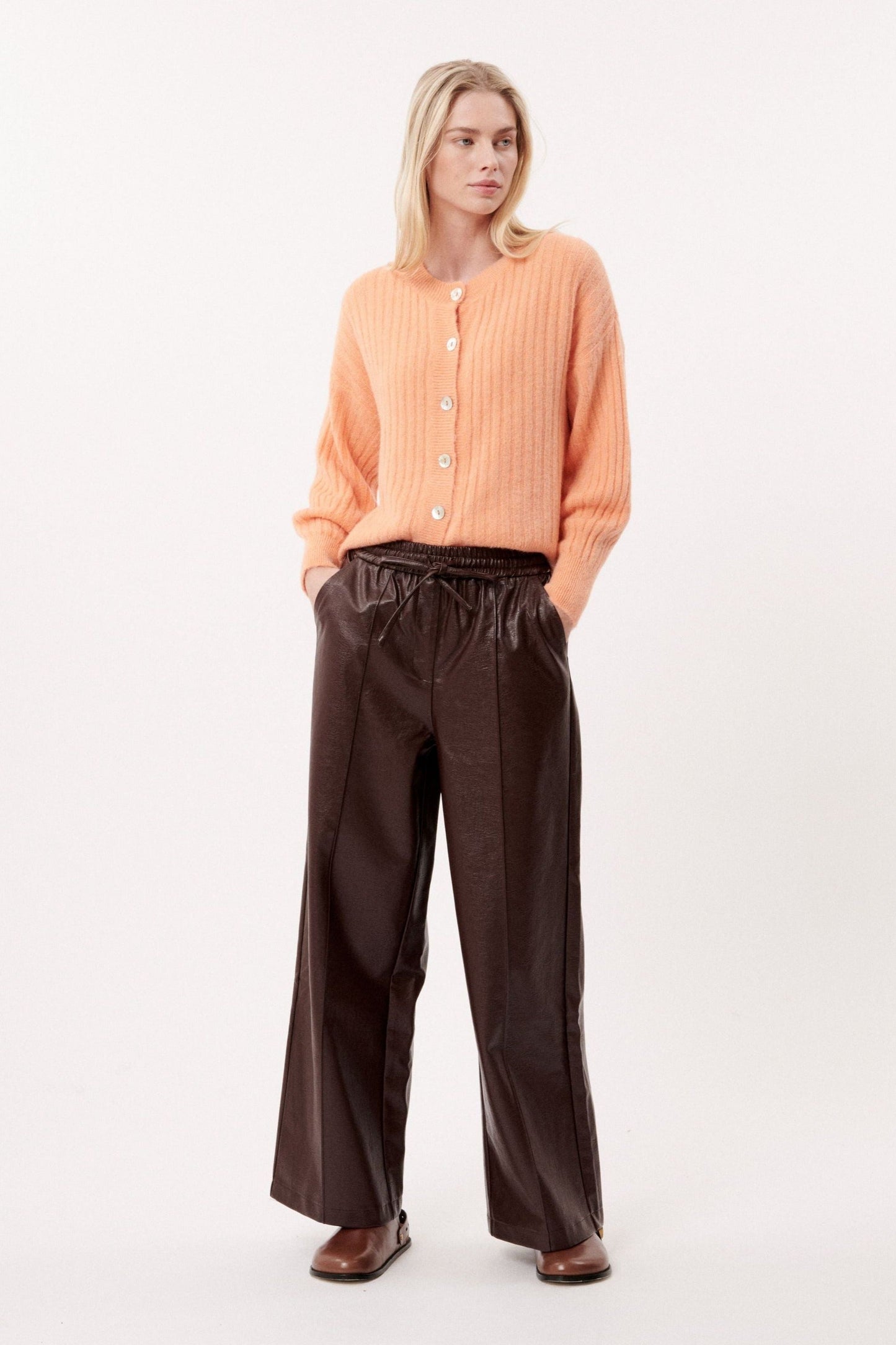 Elene Soft Yarn Cardigan - Ms.Meri Mak
