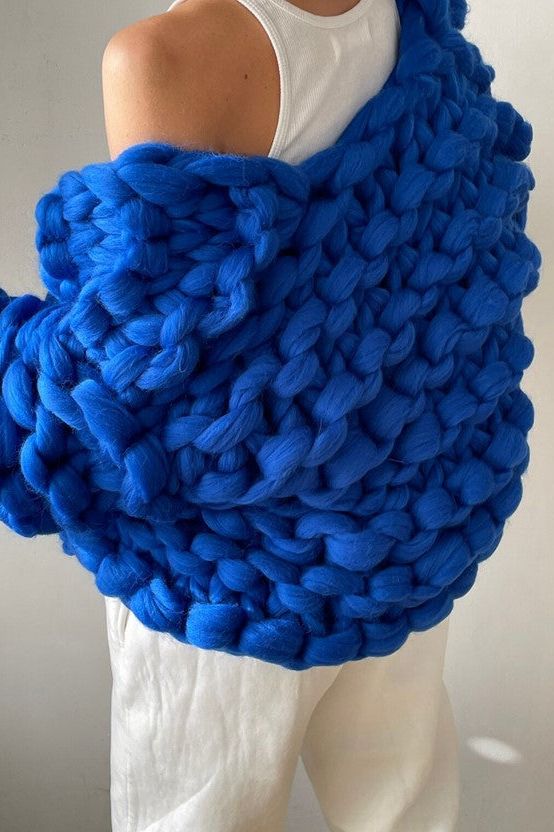 Bonita Chunky Cropped Knit Cardigan - Cobalt Blue - Ms.Meri Mak