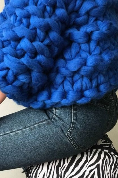 Bonita Chunky Cropped Knit Cardigan - Cobalt Blue - Ms.Meri Mak
