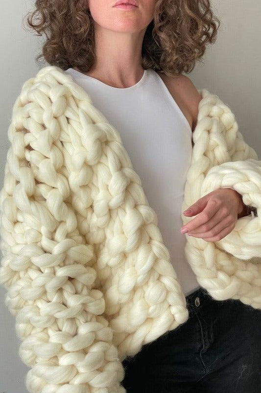 Bonita Chunky Cropped Knit Cardigan -Ivory - Ms.Meri Mak