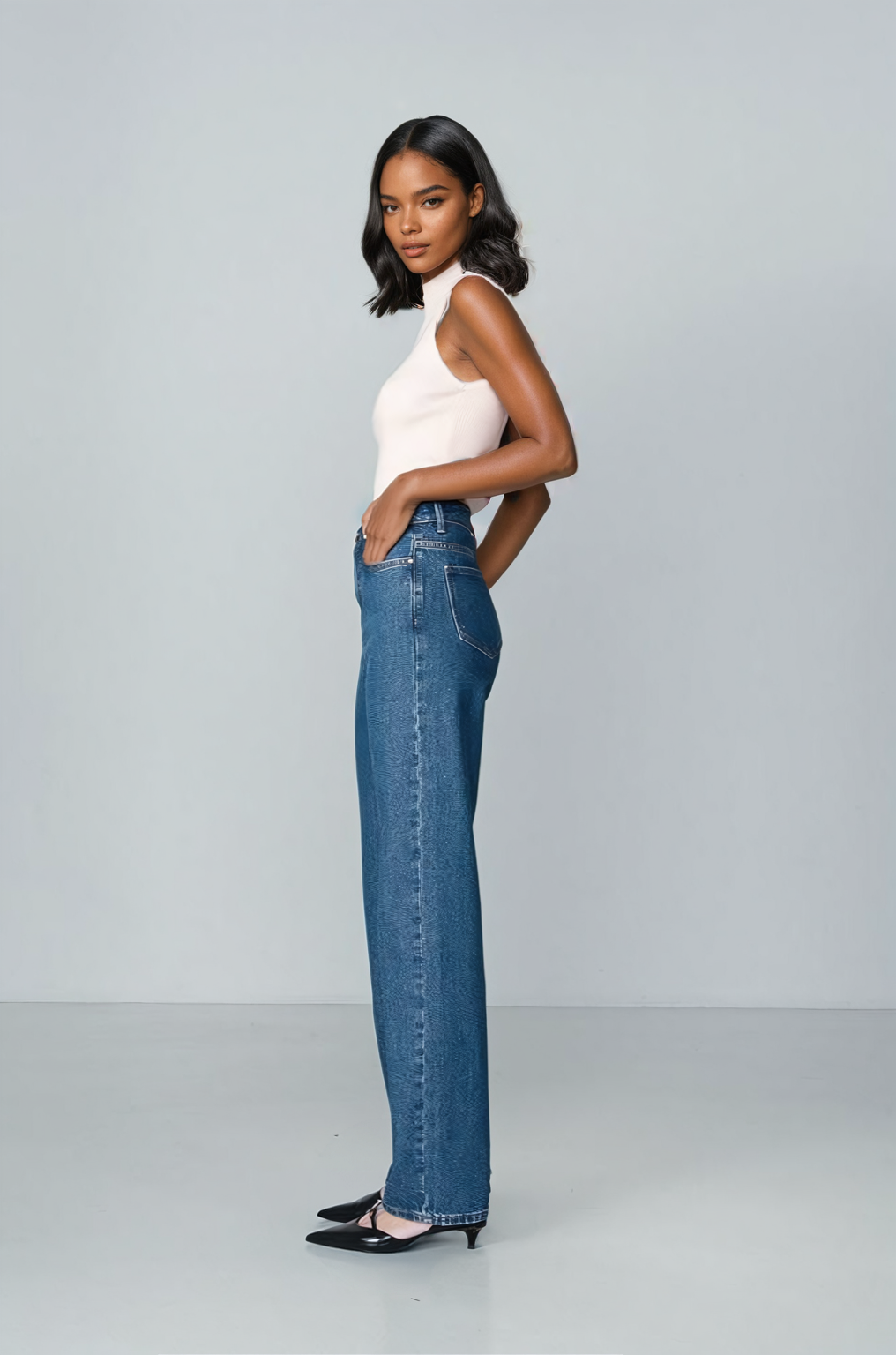 Jeans droit taille haute 82'