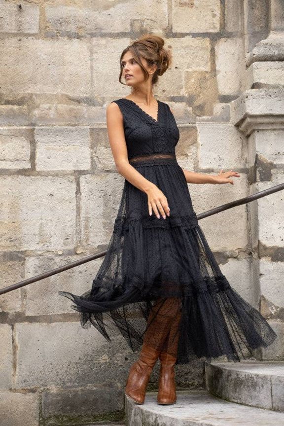 Aali Tiered Tulle Midi Dress - Ms.Meri Mak
