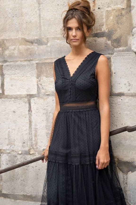 Aali Tiered Tulle Midi Dress - Ms.Meri Mak