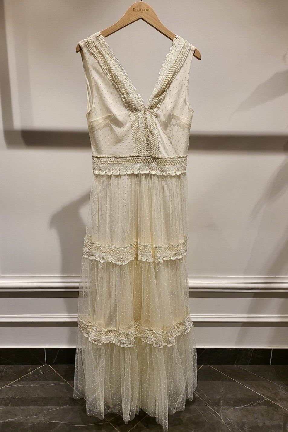 Aali Tiered Tulle Midi Dress - Ms.Meri Mak