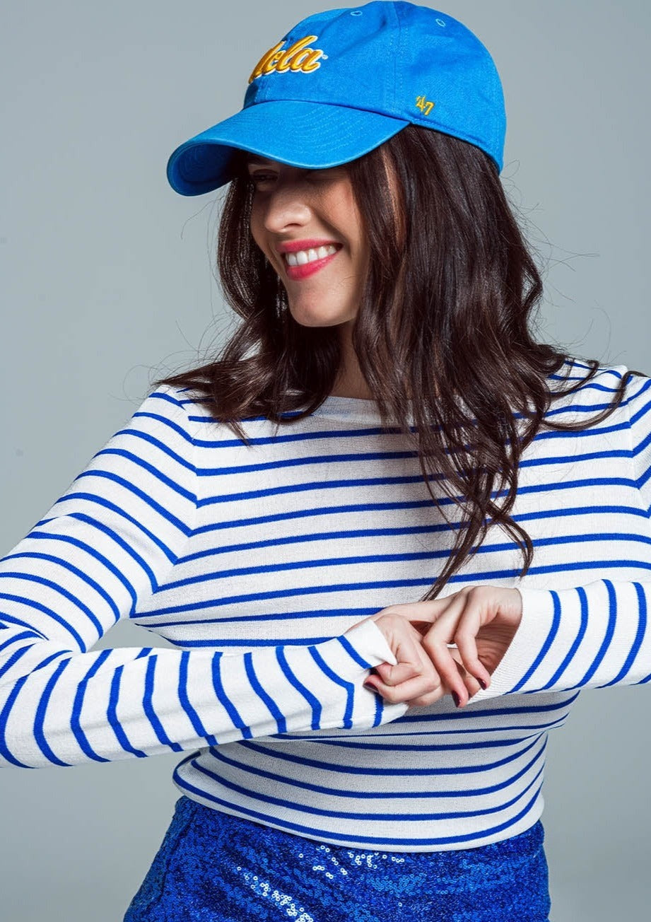 White light-weight Sweater With Blue Stripes