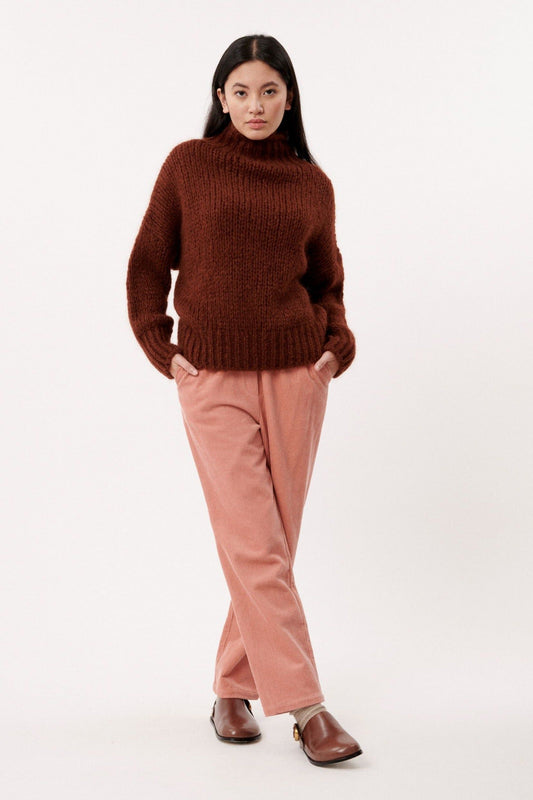 Perola demi-boot pant in corduroy - Ms.Meri Mak