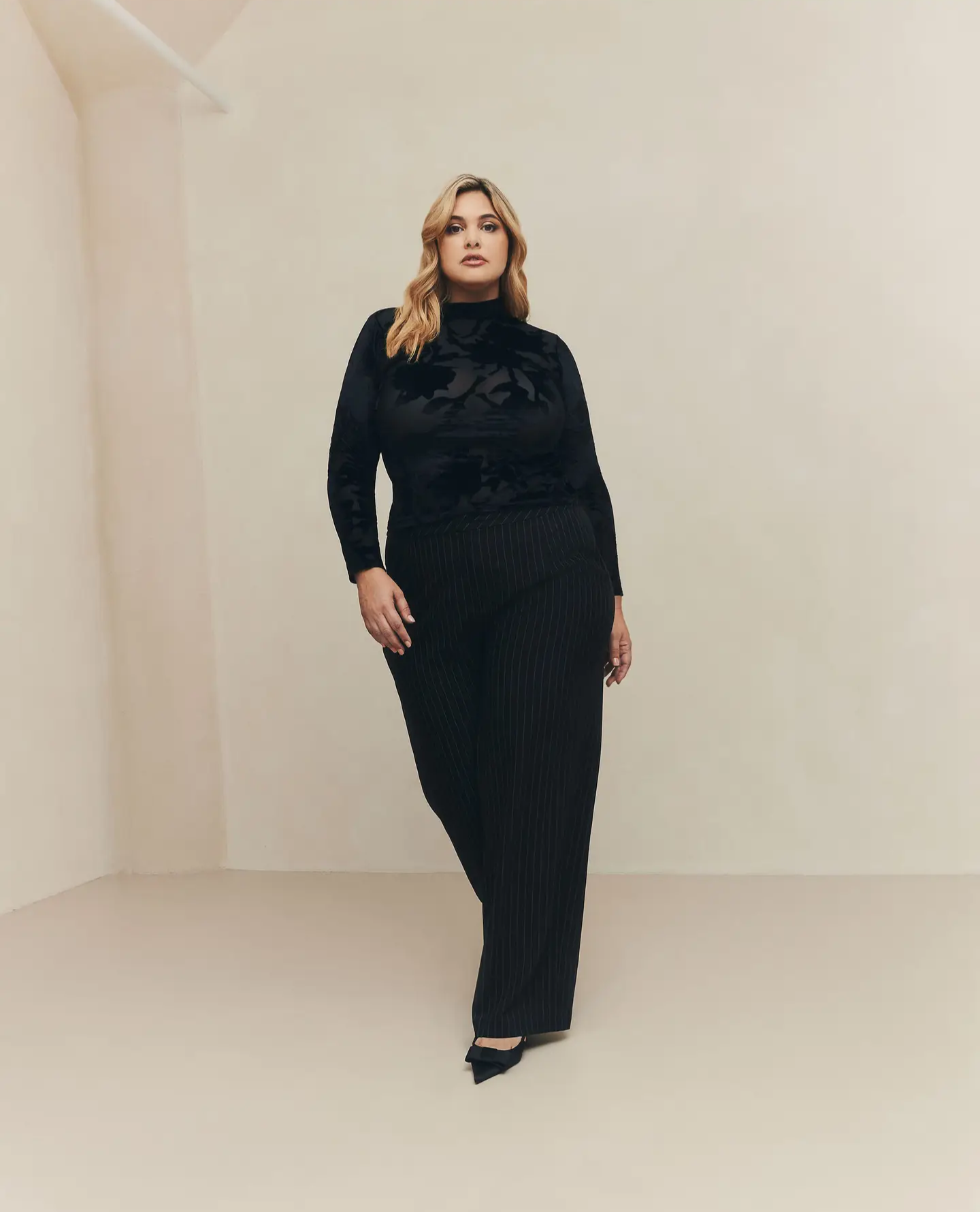 Black velvet mock turtleneck discount