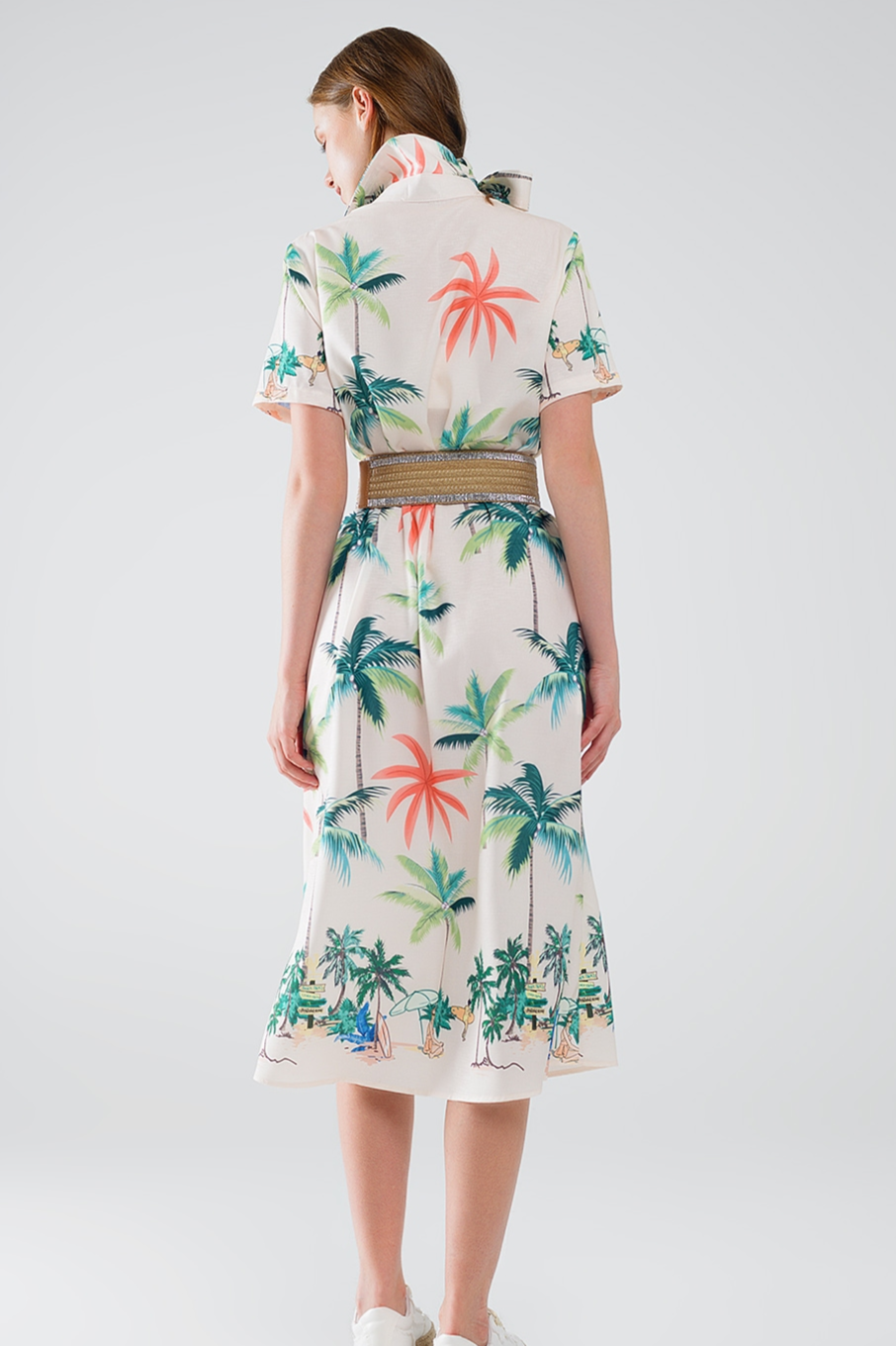 Robe midi à boutons dans la brise tropicale