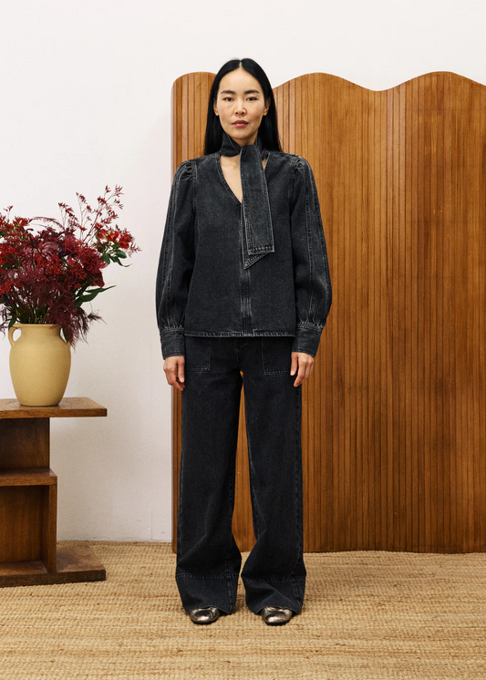 CLARKIA Black Jeans