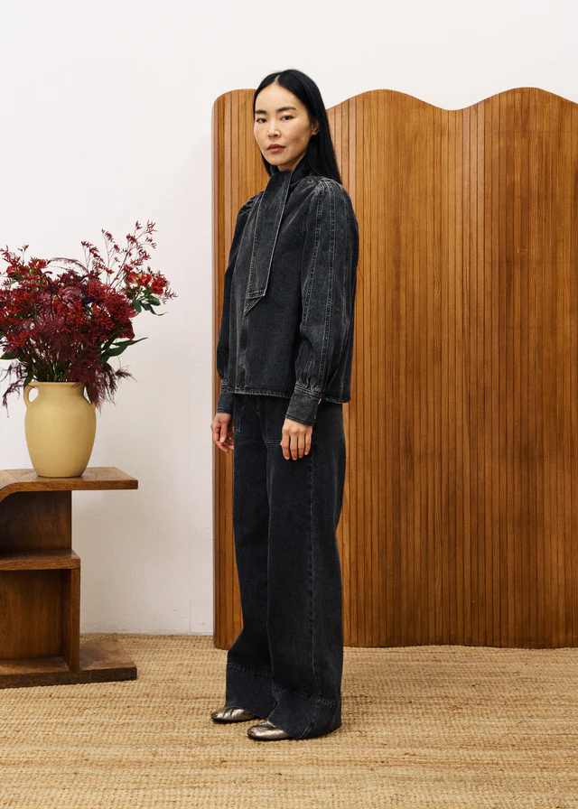 CLARKIA Black Jeans