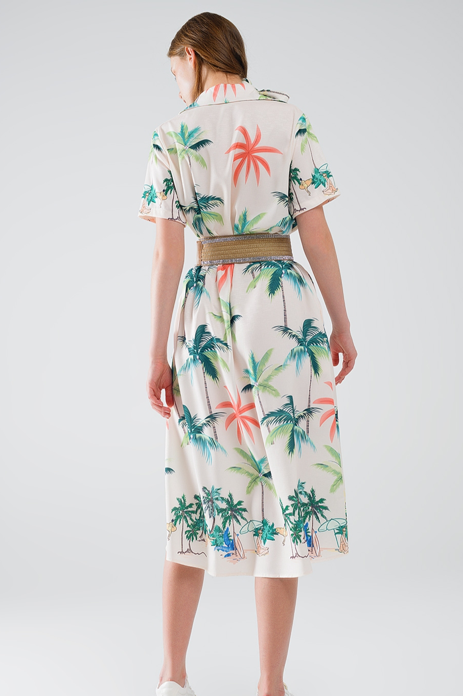 Robe midi à boutons dans la brise tropicale