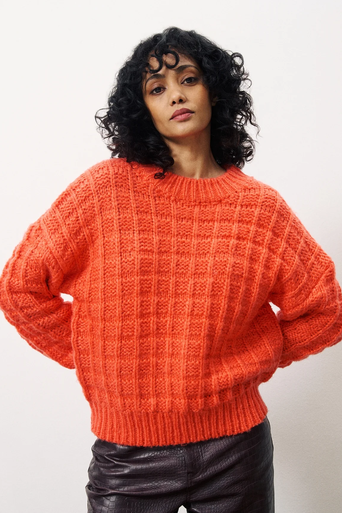 Chjara Coral Sweater