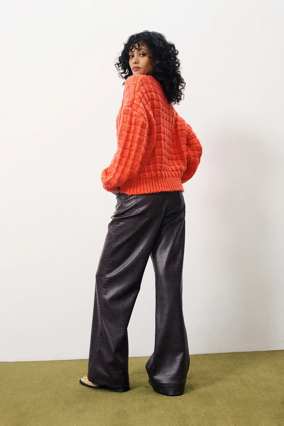 Chjara Coral Sweater