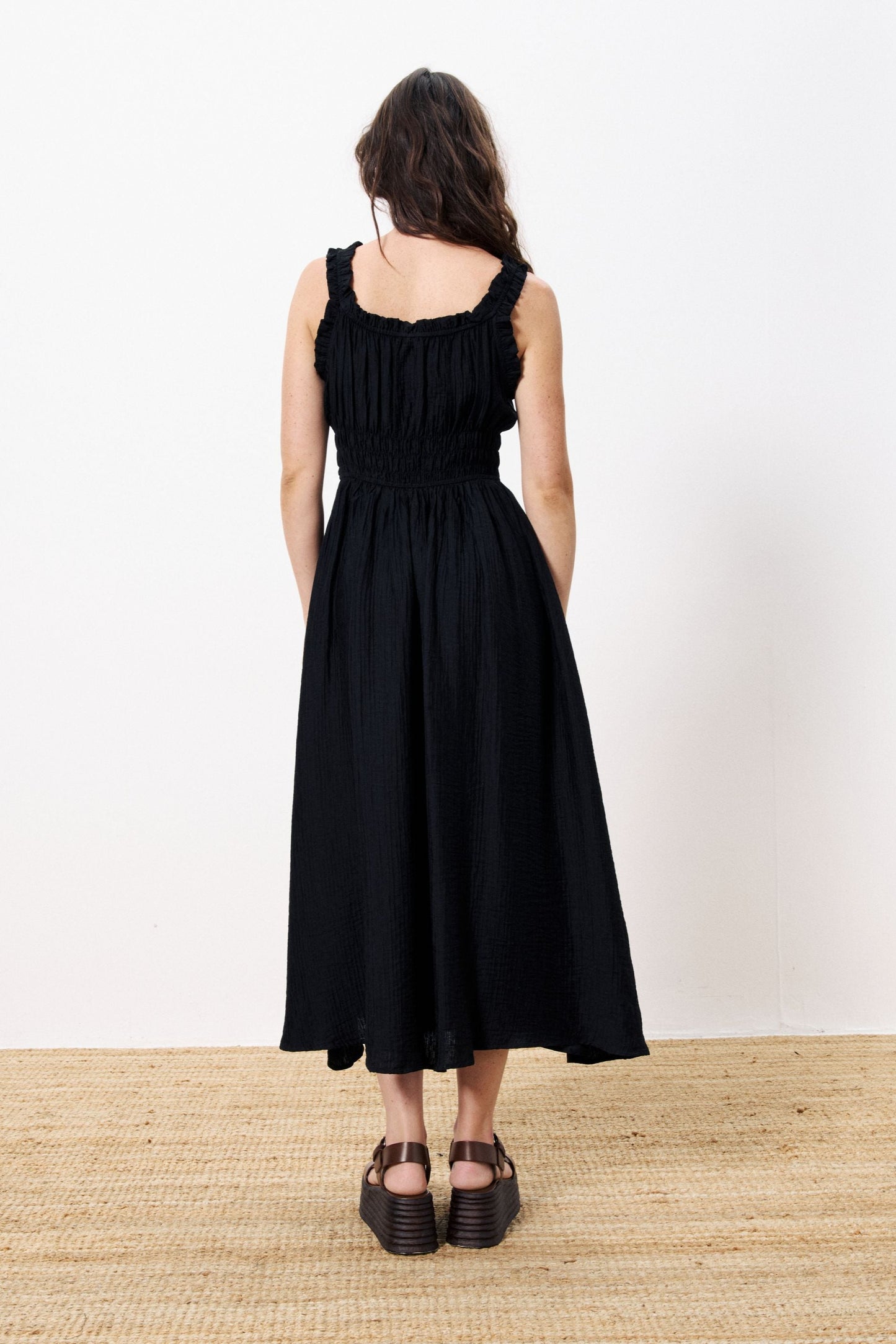 Sanne Black Dress