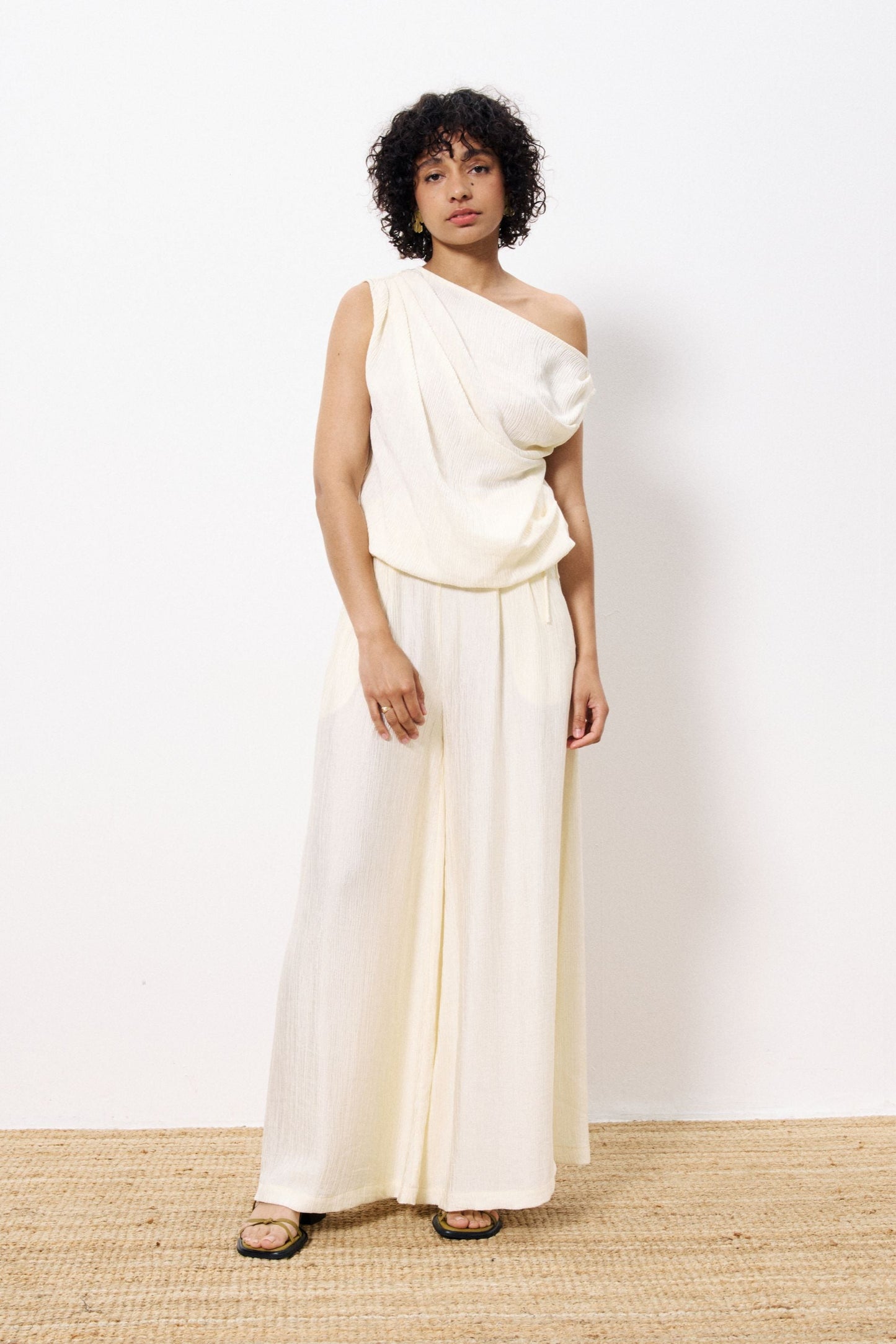 Palmira Wide-Leg Essential Cream Fine Pleat Pants