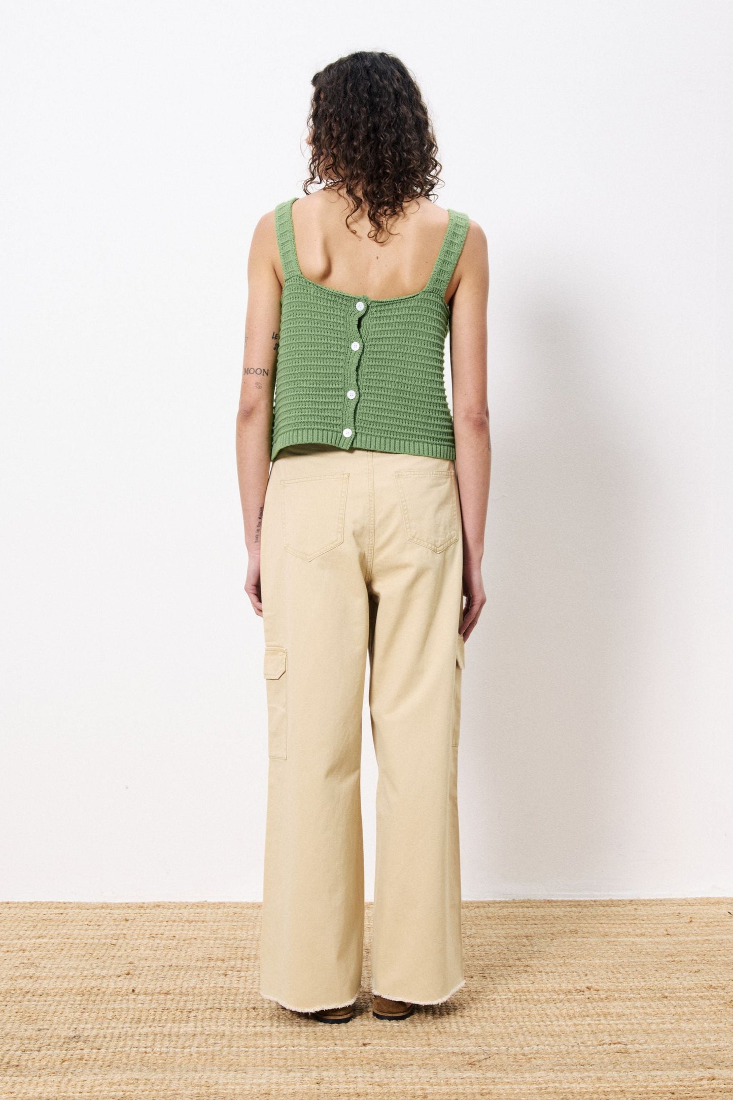 Celuta Green Back Button Tank Top