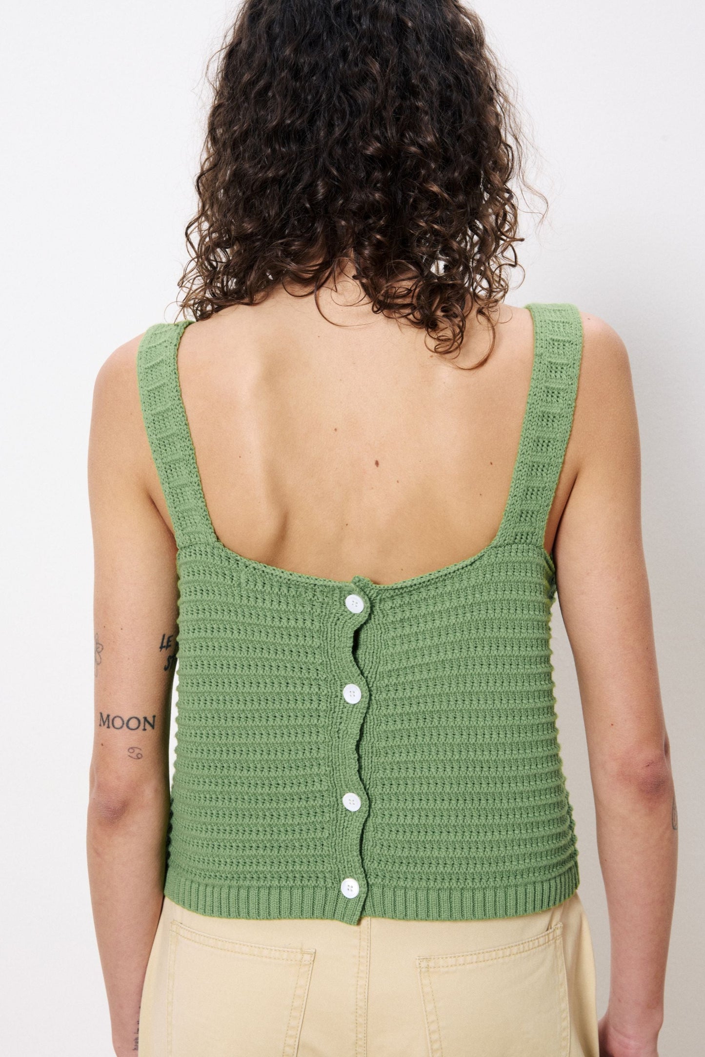 Celuta Green Back Button Tank Top