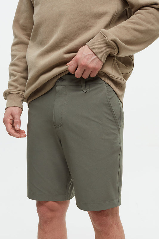 InMotion Latitude Short | Deep Olive
