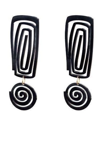 Emeraude Exclamation Mark Earrings - Ms.Meri Mak